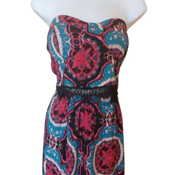 Skirt and Top Set Size Medium - Picture 2 of 7